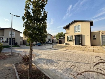 Casa en venta en Moderna casa seminueva en venta Cond Los Huertos (177366), Rancagua - 3 dormitorios, 3 baños