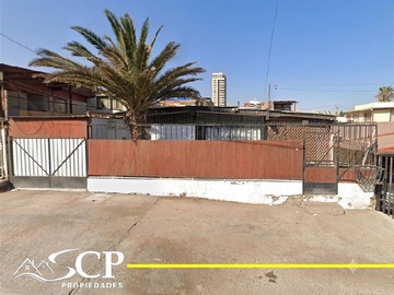 Casa en venta en Calle vilcun, sector sur., Antofagasta - 4 dormitorios, 3 baños