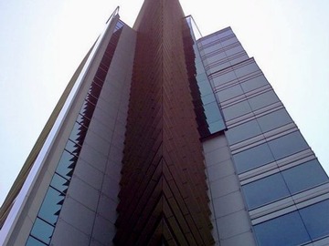 Oficina en arriendo mensual en Torre Paris/ Metro Los Leones, Providencia - 3 dormitorios, 2 baños