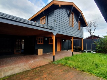 Casa en venta en berlin puerto montt, Puerto Montt - 5 dormitorios, 4 baños