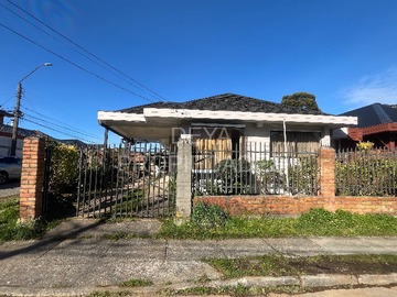 Casa en venta en Casa en Villa Puerta del Sol (177900), Puerto Montt - 4 dormitorios, 2 baños