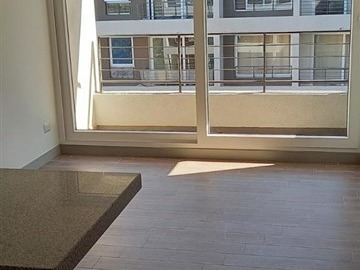 Departamento en arriendo mensual en Avenida Almirante Blanco Encalada, Santiago - 2 dormitorios, 1 baño