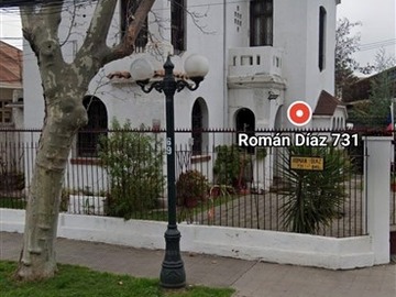 Oficina en arriendo mensual en Roman Diaz/Alferez Real, Providencia - 5 dormitorios, 3 baños