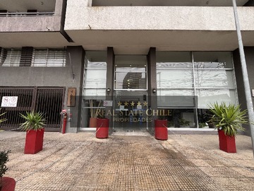 Departamento en arriendo mensual en Ecuador 4678, Estación Central - 3 dormitorios, 2 baños