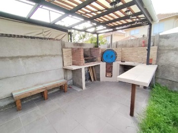 Casa en venta en Amplia termopanel, quincho,horno y terraza (180133), Buin - 3 dormitorios, 3 baños