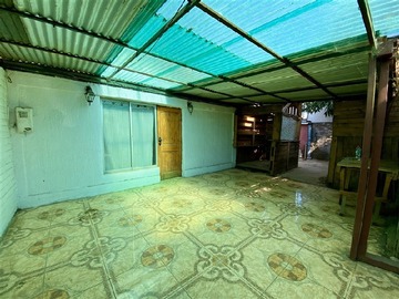 Casa en venta en Pasaje ocho y medio sur 3550, Talca - 3 dormitorios, 1 baño