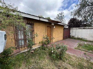 Casa en venta en En Venta Casa Parral - La Granja (168677), La Granja - 3 dormitorios, 1 baño