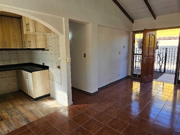 Casa en venta en Walker Martinez (120771), La Florida - 3 dormitorios, 1 baño
