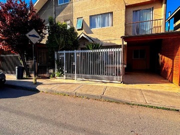 Casa en venta en Casa 3 Pisos El Rosal | 5 Dorm. | Nova Home (173690), Maipú - 5 dormitorios, 3 baños