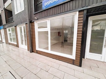 Local Comercial en arriendo mensual en Arriendo Local Comercial Cond. Los Leones (75393), Puerto Montt - 1 baño