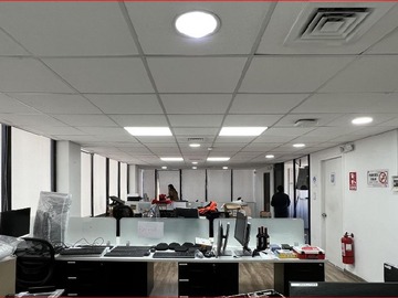 Oficina en arriendo mensual en Metro el golf, Las Condes - 5 dormitorios, 3 baños