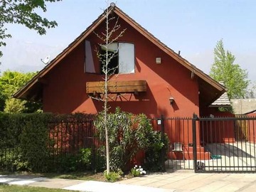 Casa en venta en Acueducto - Casagrande - Peñalolén (172660), Peñalolén - 5 dormitorios, 4 baños