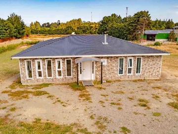 Casa en venta en Casa en Parcelación Lomas de Trapen Puerto Montt - 4 dormitorios, 4 baños