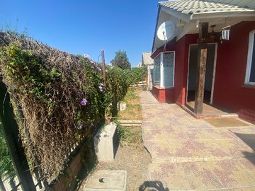 Casa en venta en Amplia Casa Piso Calle el Tebo, Larapinta Lampa - 2 dormitorios, 1 baño