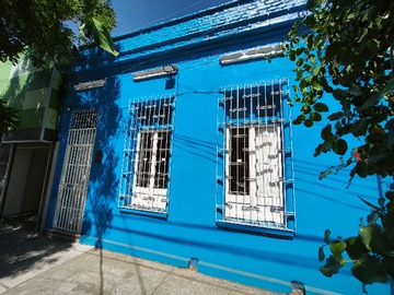 Casa en venta en Remodelada - vivienda u oficinas - matta sur (130806), Santiago - 5 dormitorios, 2 baños
