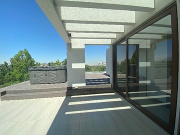 Departamento en venta en Vista Libre Hottub Vende C/Arriendo Vigente San Damian, Vitacura - 3 dormitorios, 3 baños