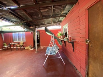 Casa en venta en Macul el libano con los plátanos, Macul - 4 dormitorios, 1 baño