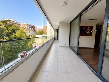 Departamento en venta en Llewelyn Jones 1080, Providencia, Providencia - 3 dormitorios, 2 baños