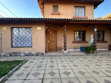 Casa en venta en El Ave Fragata, Puente Alto, Región Metropolitana de Santiago 8150000, Chile, Puente Alto - 3 dormitorios, 2 baños