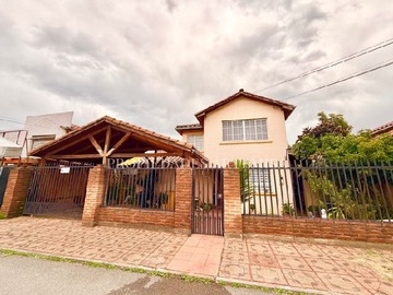 Casa en venta en Avenida san juan cerca notaria las rosas, Machalí - 4 dormitorios, 3 baños