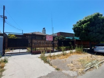 Oficina en venta en Calle Félix Margoz 353, Cerrillos - 6 dormitorios, 3 baños