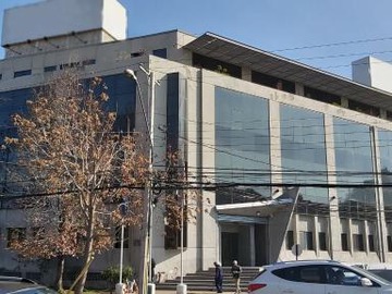 Oficina en arriendo mensual en Av Santa María - Metro Salvador, Providencia - 7 baños