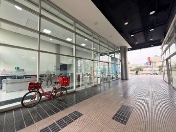 Oficina en venta en Metro santiago bueras, Maipú - 1 baño
