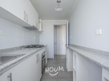 Departamento en arriendo mensual en Avenida Santa Elena Sur, Huechuraba - 3 dormitorios, 2 baños