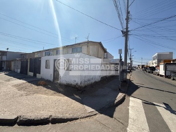 Casa en venta en Almirante Castillo 697, Mejillones - 2 dormitorios, 1 baño