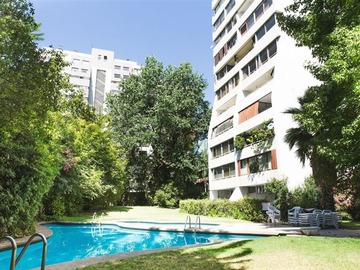 Departamento en venta en Americo Vespucio Norte - Presidente Kennedy, Vitacura - 3 dormitorios, 2 baños
