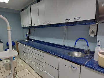 Oficina en venta en Se Vende Consulta Odontologica en Pleno Centro - 2 dormitorios, 1 baño
