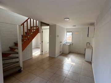 Casa en venta en Pasaje La Cueca N°1872, Lampa - 2 dormitorios, 1 baño