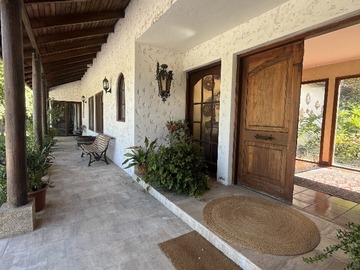 Casa en venta en Condominio Santa Teresa, Calera de Tango, Calera de Tango - 4 dormitorios, 4 baños