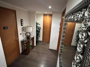 Departamento en venta en Metro Inés de Suárez, Providencia - 3 dormitorios, 3 baños