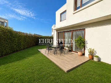 Casa en venta en Bajamar, Concón - 4 dormitorios, 4 baños