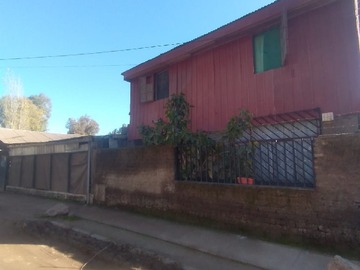 Casa en venta en Quinquila, Lampa - 8 dormitorios, 2 baños
