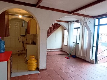 Casa en venta en Recreo, Viña del Mar - 8 dormitorios, 3 baños