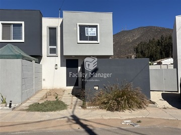 Casa en venta en calle bellavista 1737, La Serena - 3 dormitorios, 2 baños