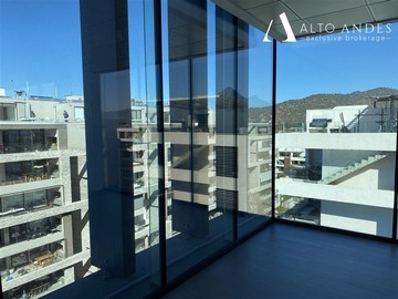 Oficina en venta en Avenida La Dehesa 440, Lo Barnechea - 1 dormitorio, 2 baños
