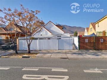 Local Comercial en venta en Avenida Del Canal /Ciudad de Los Valles, Pudahuel - 3 baños
