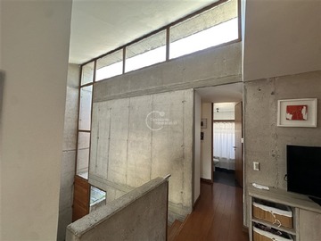 Casa en venta en Camino del Sol / Camino del Yunque, Lo Barnechea - 5 dormitorios, 4 baños