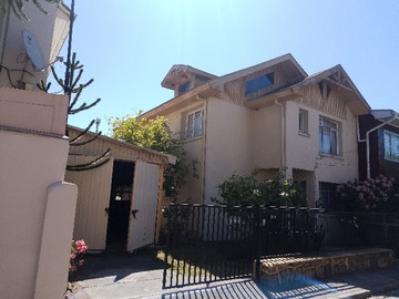 Casa en venta en Nogueira, Tomé - 4 dormitorios, 2 baños