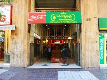 Oficina en arriendo mensual en Estado 215, Santiago - 2 dormitorios, 1 baño