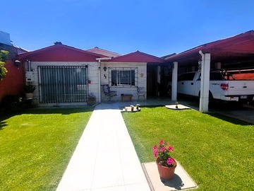 Casa en venta en Combarbalá, La Granja - 4 dormitorios, 2 baños