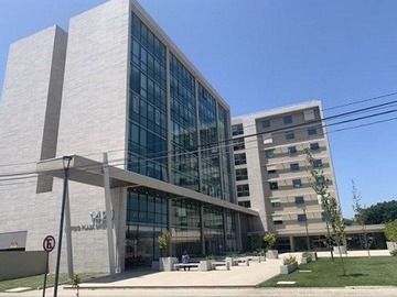 Oficina en venta en 30 oriente 1420, Talca - 1 dormitorio, 2 baños