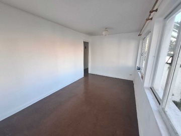 Departamento en venta en Av. España - Metro República (168680), Santiago - 3 dormitorios, 1 baño