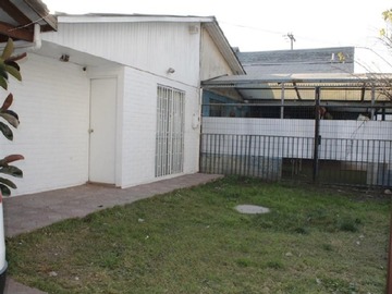 Casa en venta en Se vende casa 3 dormitorios Maipú, Maipú - 3 dormitorios, 1 baño