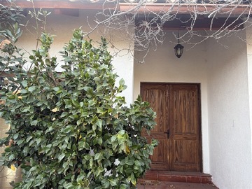 Casa en arriendo mensual en El polo, Machalí - 4 dormitorios, 3 baños