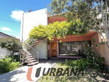 Casa en venta en Amplia casa sector ossandon - el llano, Coquimbo - 6 dormitorios, 4 baños