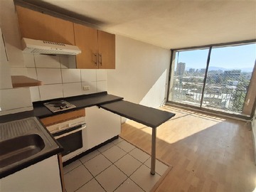 Departamento en arriendo mensual en Av. Brasil / Gral. Mackenna, Santiago - 1 dormitorio, 1 baño